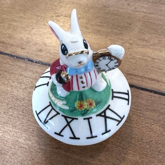 New in Box Cardew Design Alice in Wonderland Porcelain Small tea pot - Picture 5 of 10